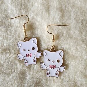Kawaii Angel Cat Gamer Kitty Earrings
